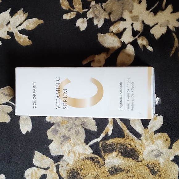 Color farm vitamin C Serum brighten + smooth - Picture 5 of 16